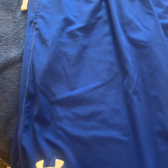 Two New Under Aamour Men’s M Shorts blue and light Blue. You get both pairs! - Picture 10 of 10